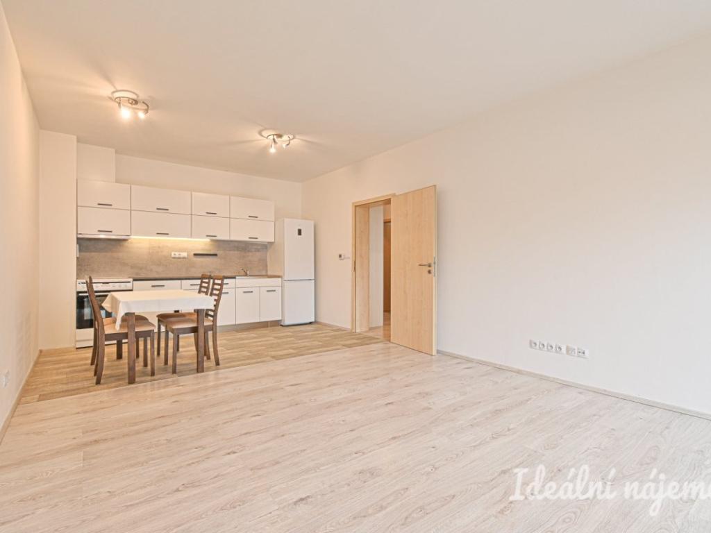 Pronájem bytu 2+kk 56 m2