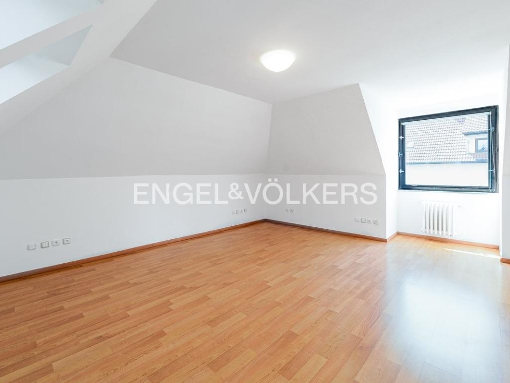 Pronájem domu 417 m2, Praha – náhled fotky 11
