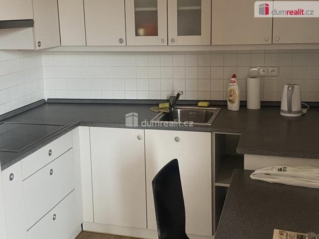 Pronájem bytu 1+kk 35 m2