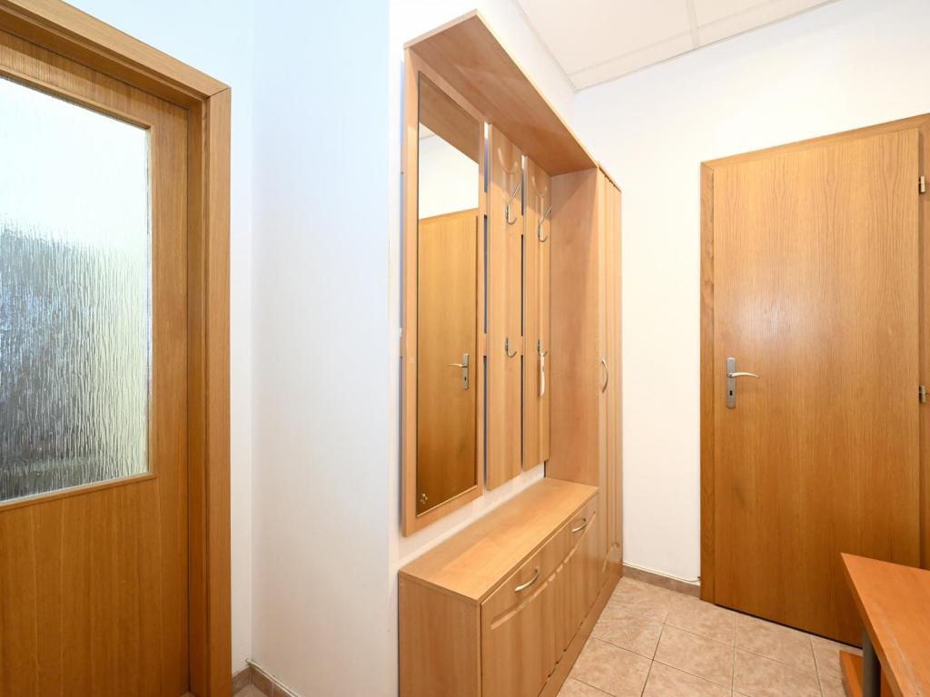 Pronájem bytu 1+1 42 m2, Praha – náhled fotky 13
