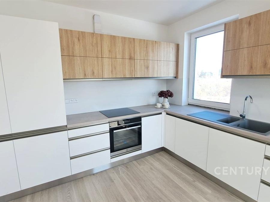 Pronájem bytu 2+kk 63 m2