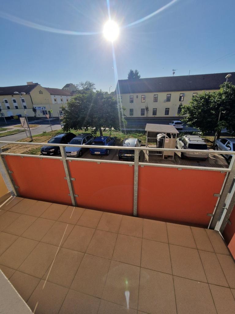 Pronájem bytu 1+kk 33 m2