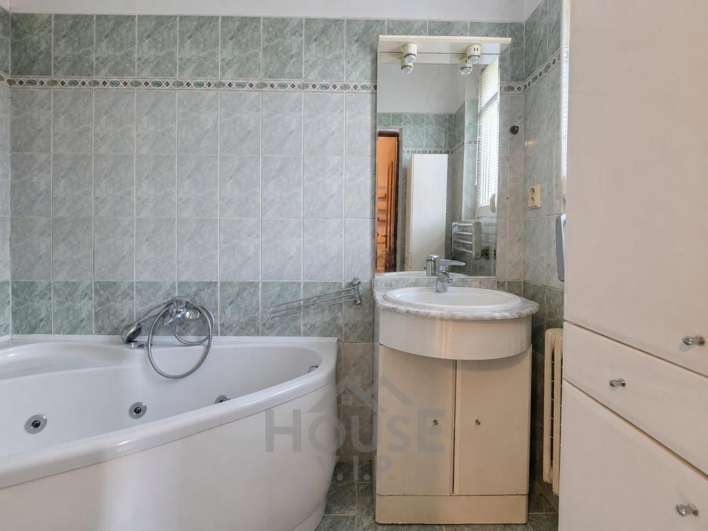 Prodej domu 275 m2, Praha – náhled fotky 9