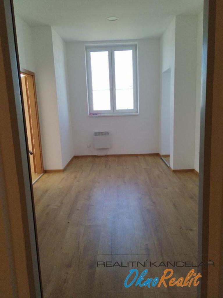 Pronájem bytu 1+1 48 m2