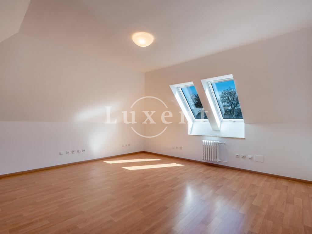 Pronájem domu 417 m2, Praha – náhled fotky 15