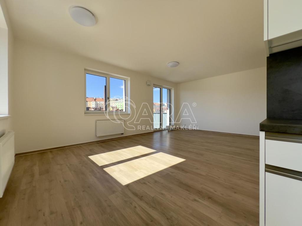 Listing 4