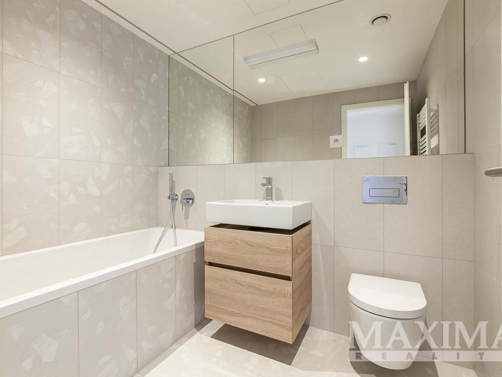 Prodej bytu 1+kk 37 m2, Praha – náhled fotky 10