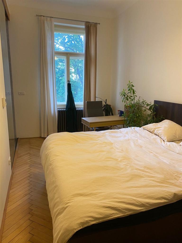 Pronájem bytu 2+kk 45 m² – pohled 3
