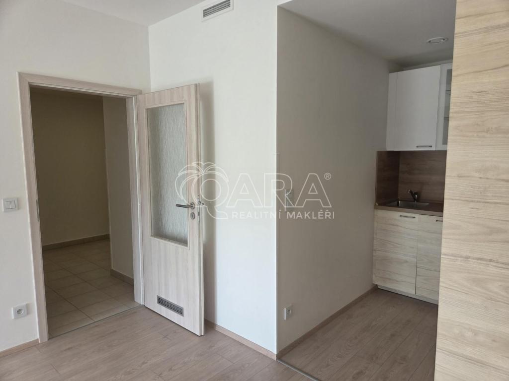 Pronájem bytu 2+kk 44 m2