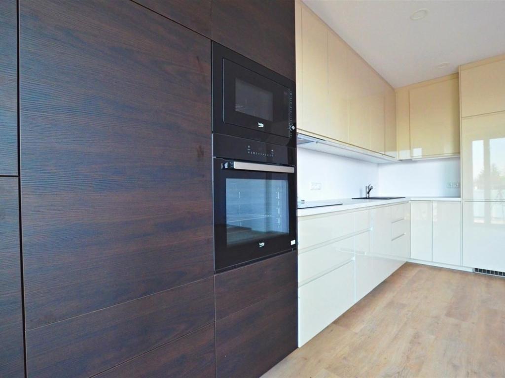 Pronájem bytu 4+kk 114 m2