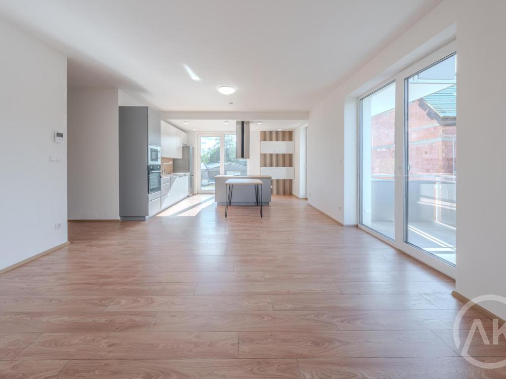 Pronájem bytu 3+kk 86 m2