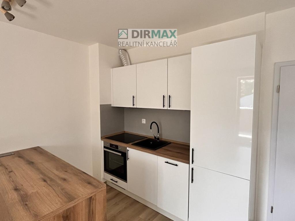 Pronájem bytu 1+kk 40 m2
