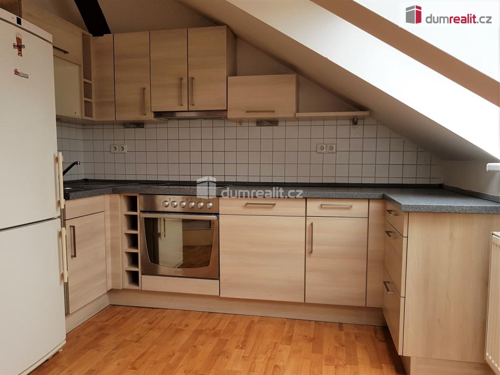 Pronájem bytu 1+1 44 m2