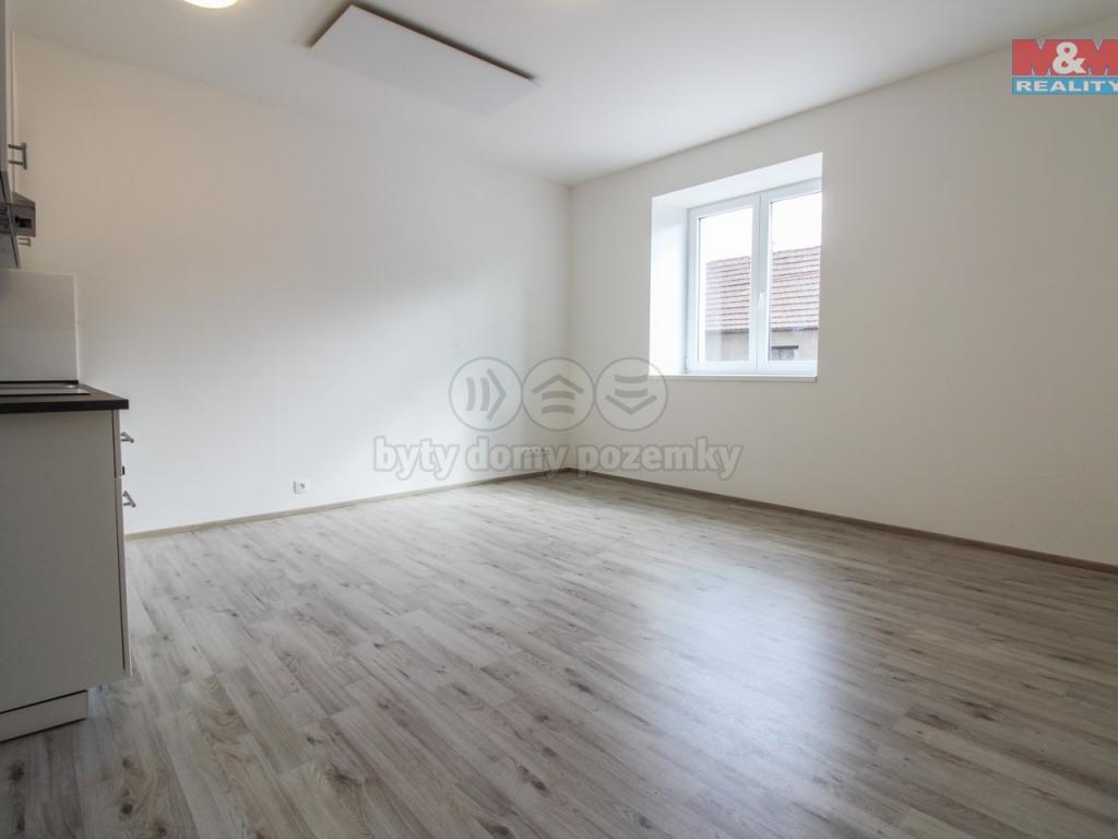 Pronajem bytu 2+kk 42 m2