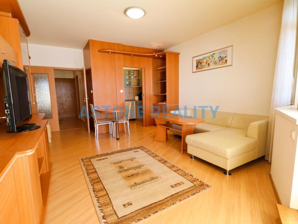Pronájem bytu 2+kk 65 m2