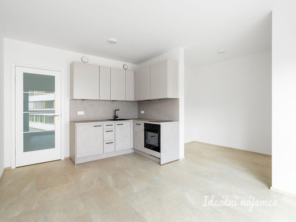 Pronájem bytu 1+kk 29 m2
