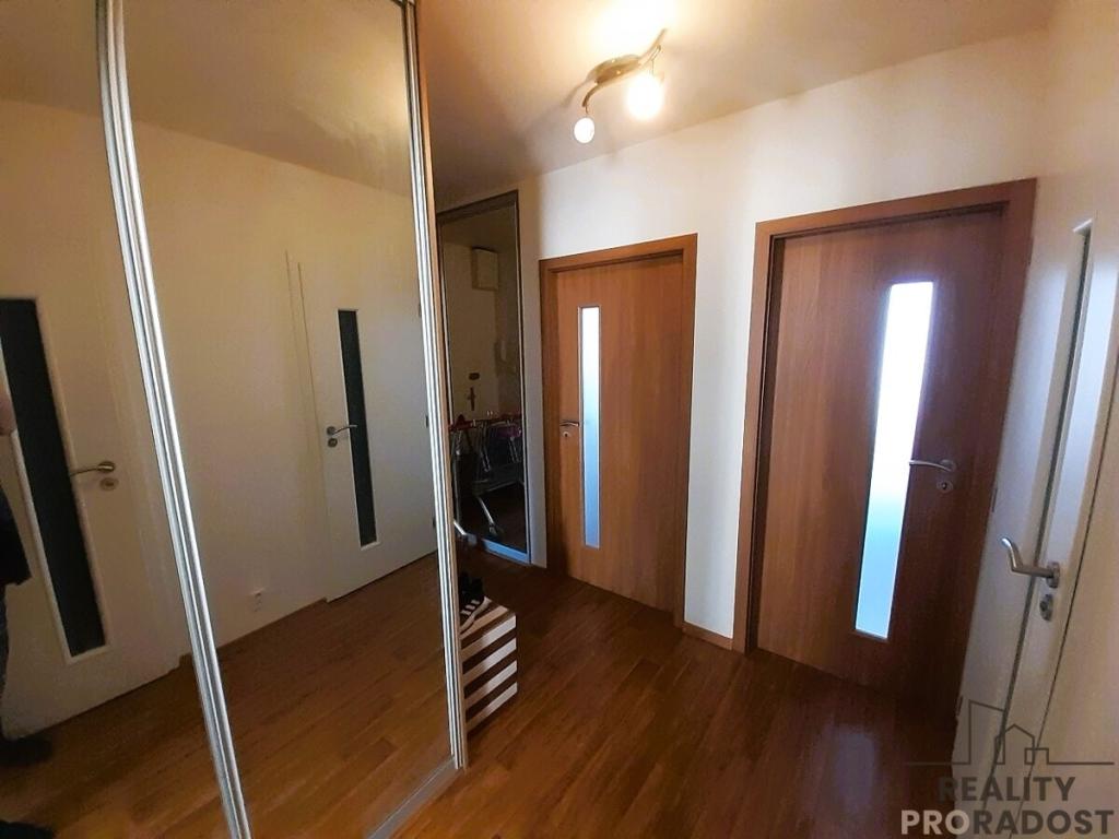 Pronájem bytu pokoj 12 m2