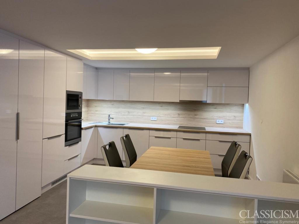Pronájem bytu 2+1 80 m2