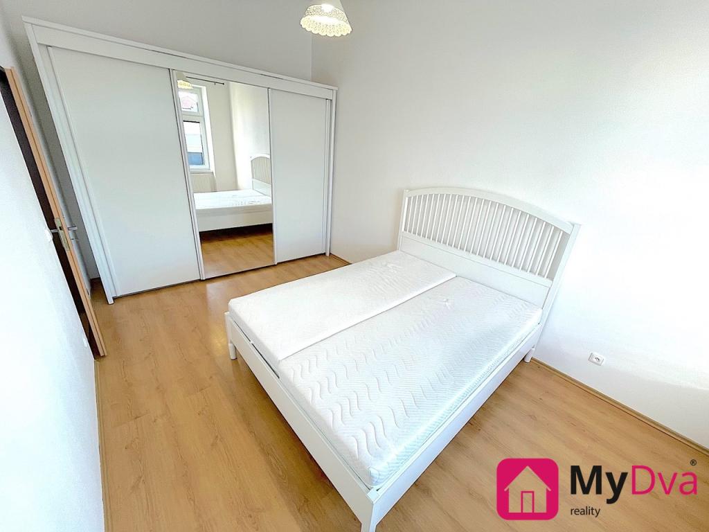 Pronájem bytu 2+1 68 m2