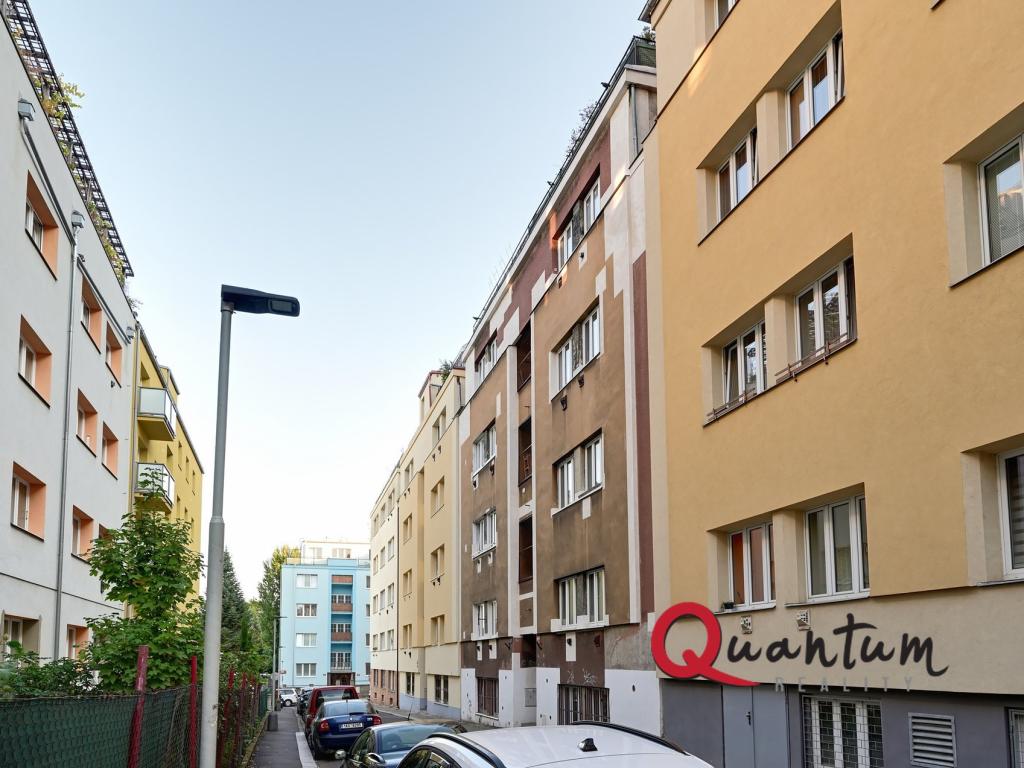 Prodej bytu 2+kk 49 m2, Praha – náhled fotky 11