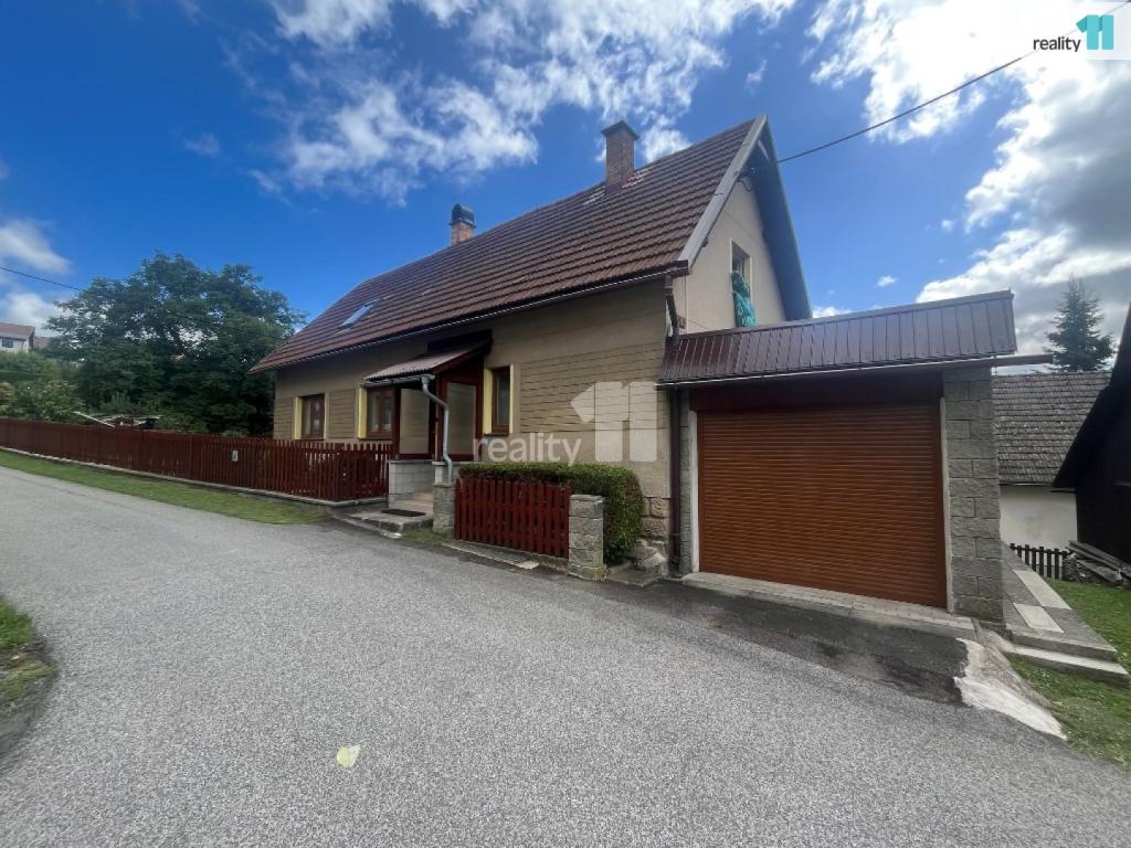 Prodej domu 80 m2, Koberovy – náhled fotky 22