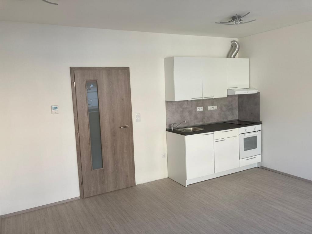 Pronajem bytu 1+kk 30 m2