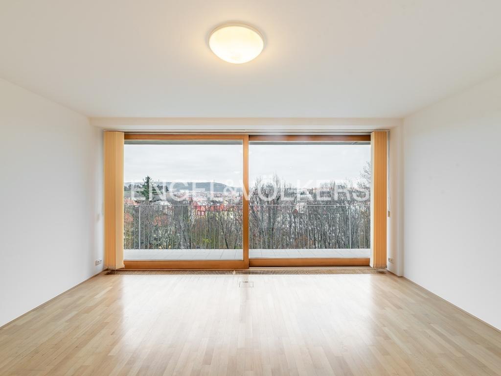Pronájem bytu 4+kk 101 m2