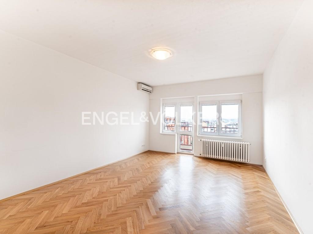 Pronájem bytu 4+kk 112 m2