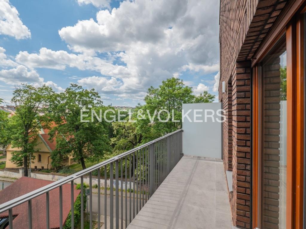 Pronájem bytu 2+kk 50 m2