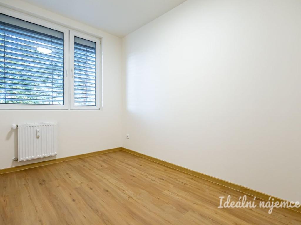 Pronájem bytu 3+kk 69 m2, Praha – náhled fotky 10