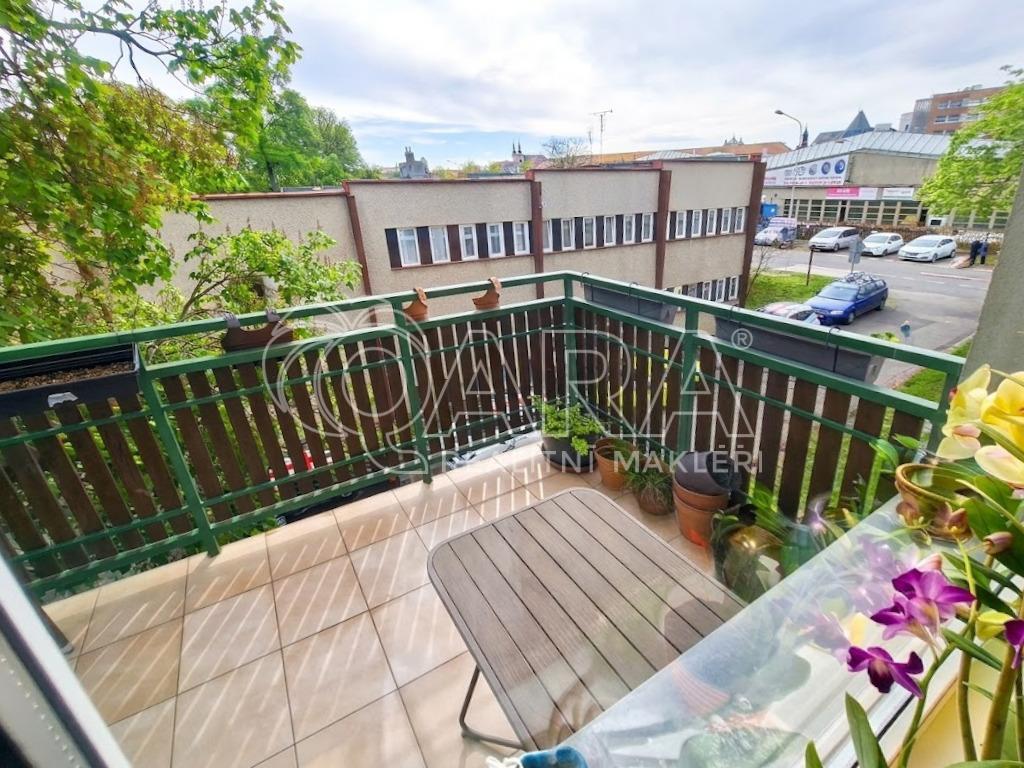 3-room apartment for sale · 74 m² · Olomouc — 330 602 €