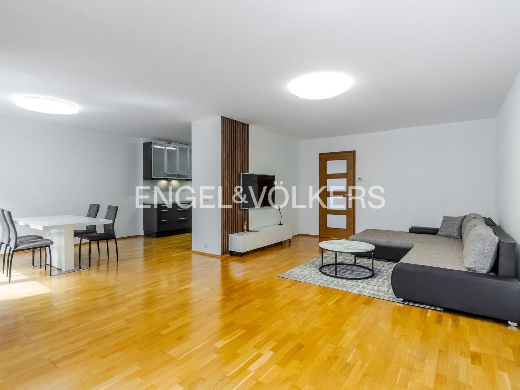Pronájem bytu 3+kk 115 m2