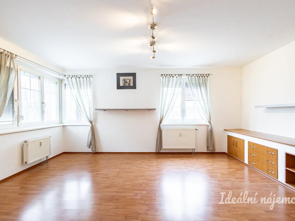 Pronájem bytu 2+kk 68 m2