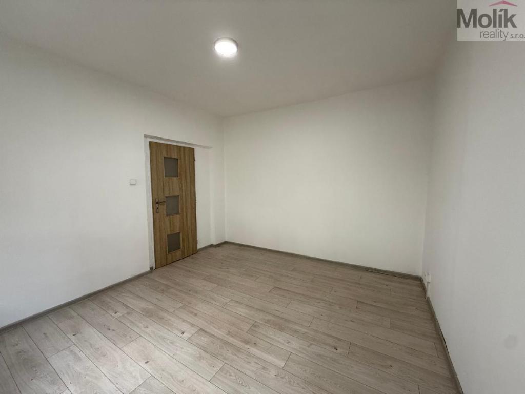 Pronájem bytu 2+1 55 m2, Bílina – náhled fotky 7