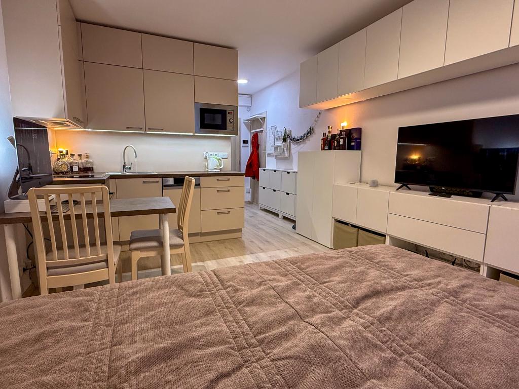 Pronájem bytu 1+kk 27 m2