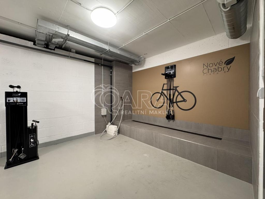 Pronájem bytu 2+kk 53 m2, Praha – náhled fotky 20