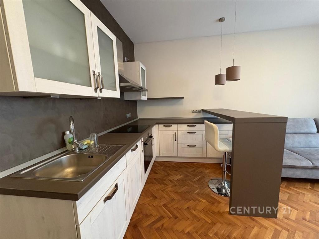 Pronájem bytu 2+kk 51 m2
