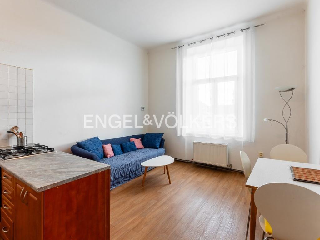 Pronájem bytu 3+kk 72 m2