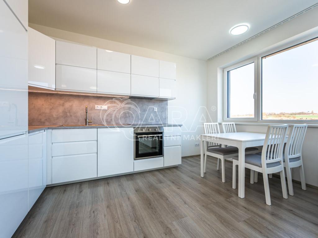 Pronájem bytu 2+kk 56 m2