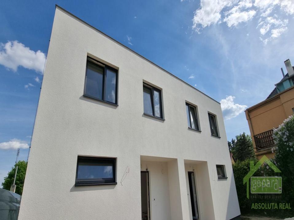 Pronajem bytu dům 120 m2