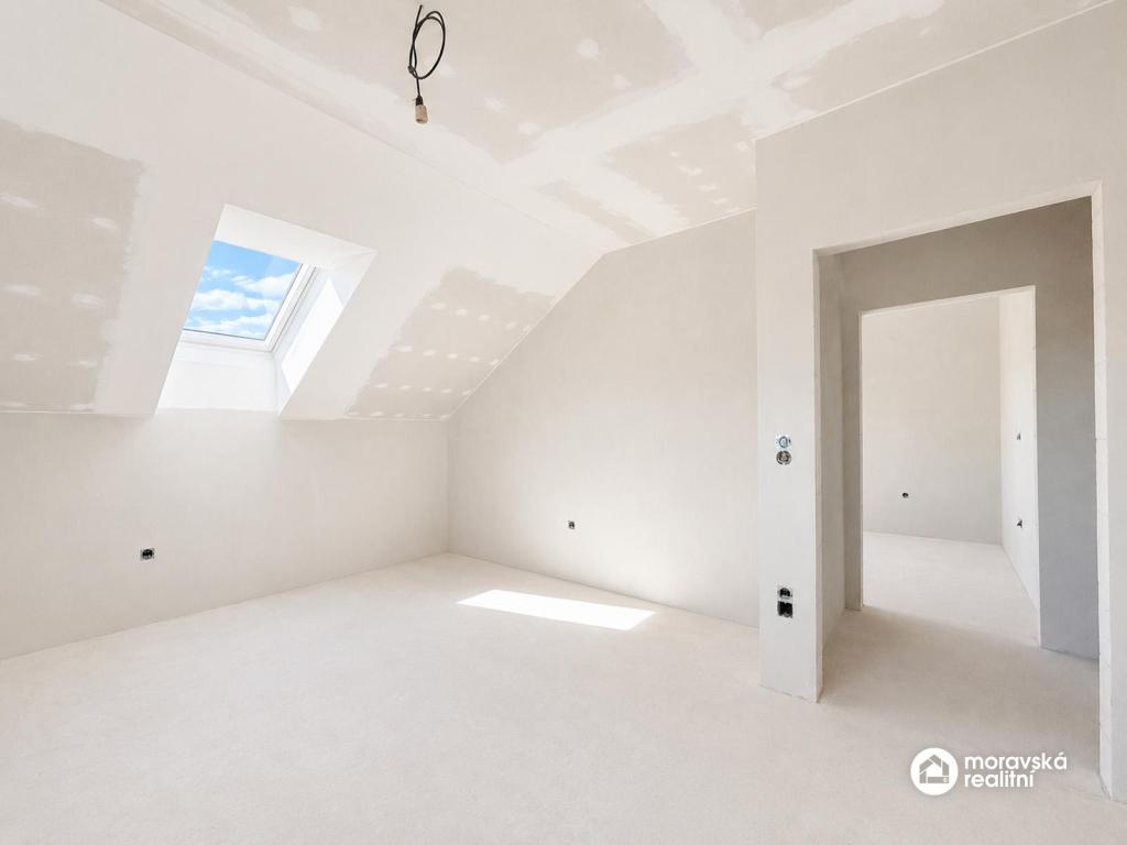 Prodej domu 171 m2, Ivančice – náhled fotky 12