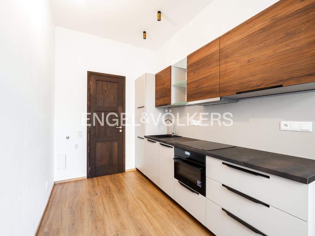 Pronájem bytu 1+1 35 m2