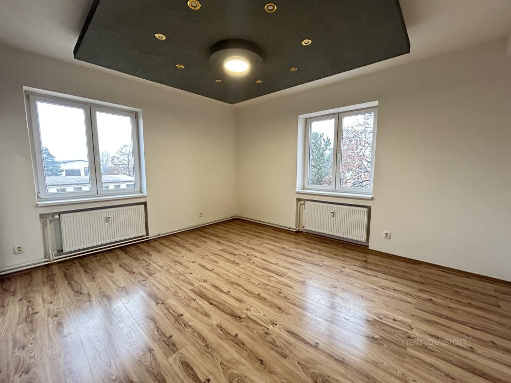 Pronájem bytu 1+kk 33 m2