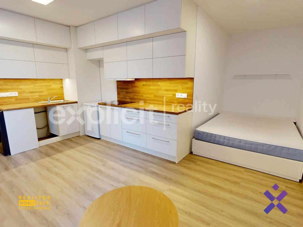 Byt 1+kk – Zlín, Zlín - centrum, okres Zlín – pohled 2