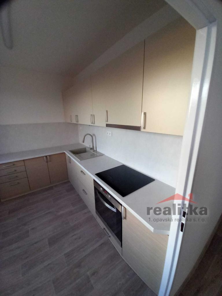 Pronájem bytu 1+1 35 m2