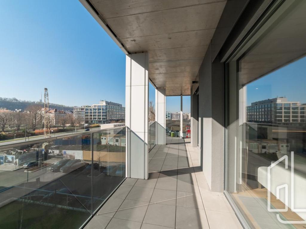 Pronájem bytu 2+kk 60 m2