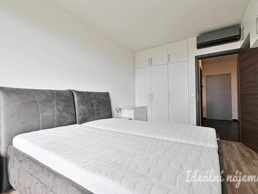Pronájem bytu 2+kk 60 m2, Brno – náhled fotky 12