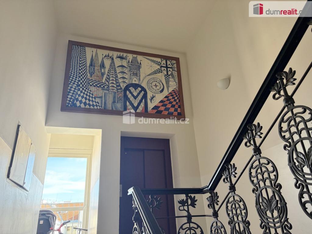 Pronájem bytu 2+kk 84 m2, Praha – náhled fotky 15