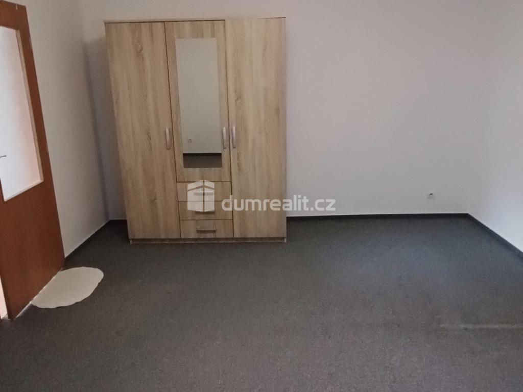 Pronájem bytu 1+1 44 m2