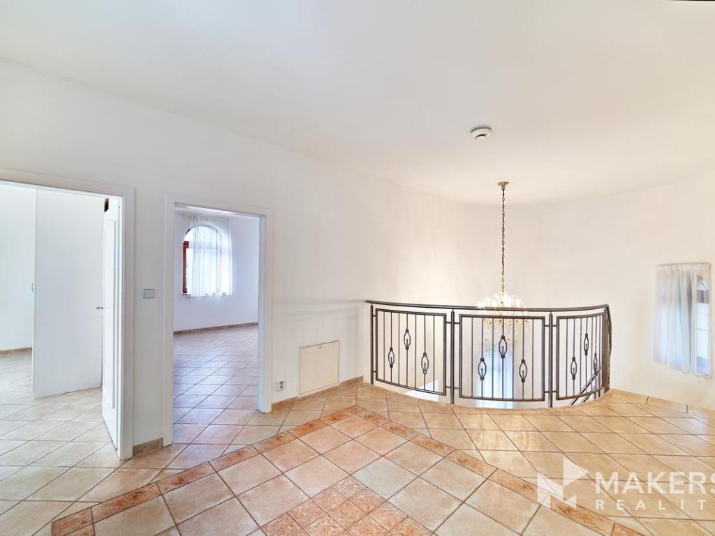 Pronájem domu 254 m2, Praha – náhled fotky 9